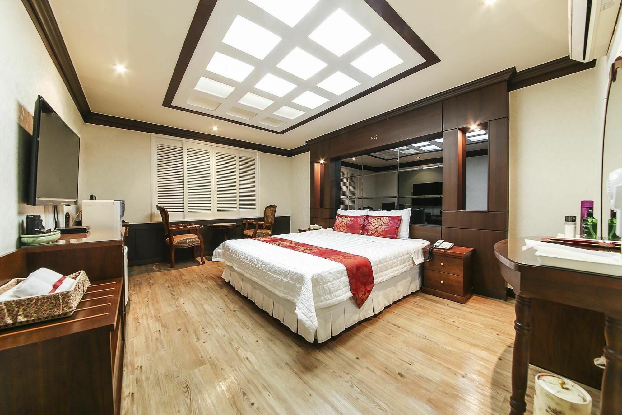 Haeundae Aone Hotel Пусан Екстер'єр фото